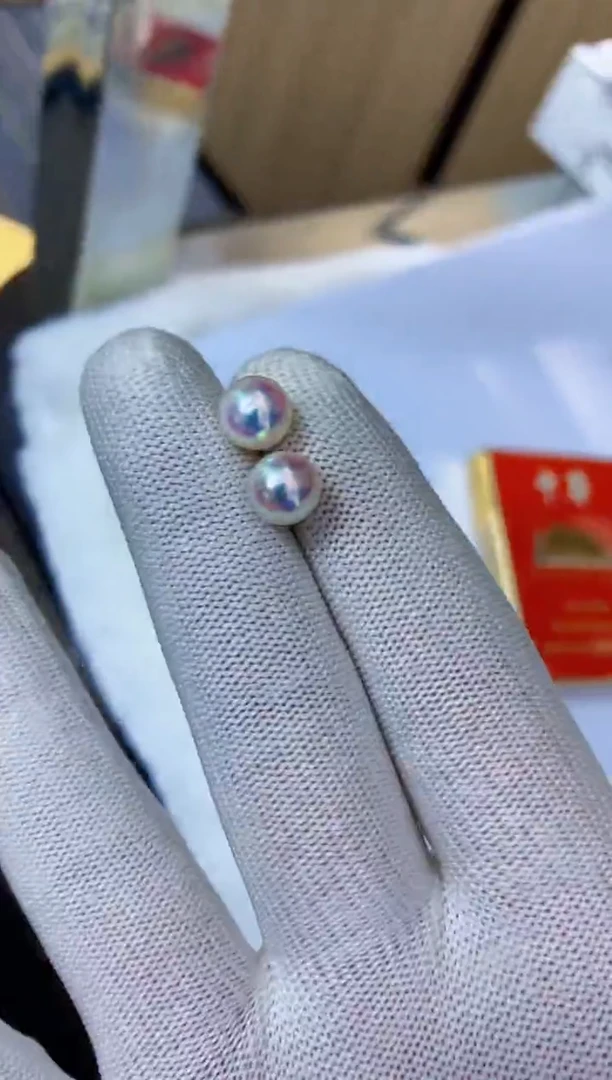 18K金镶嵌海水珍珠饰品8-8.5素钉定制