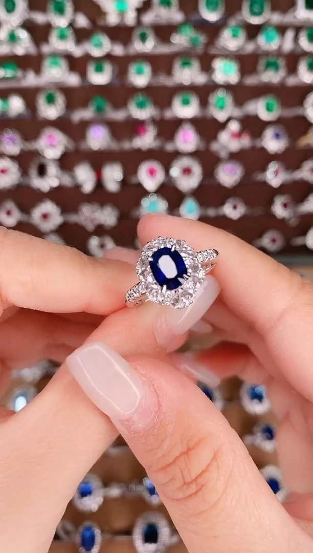 【闪购商品】蓝宝石戒指铂Pt950镶嵌.