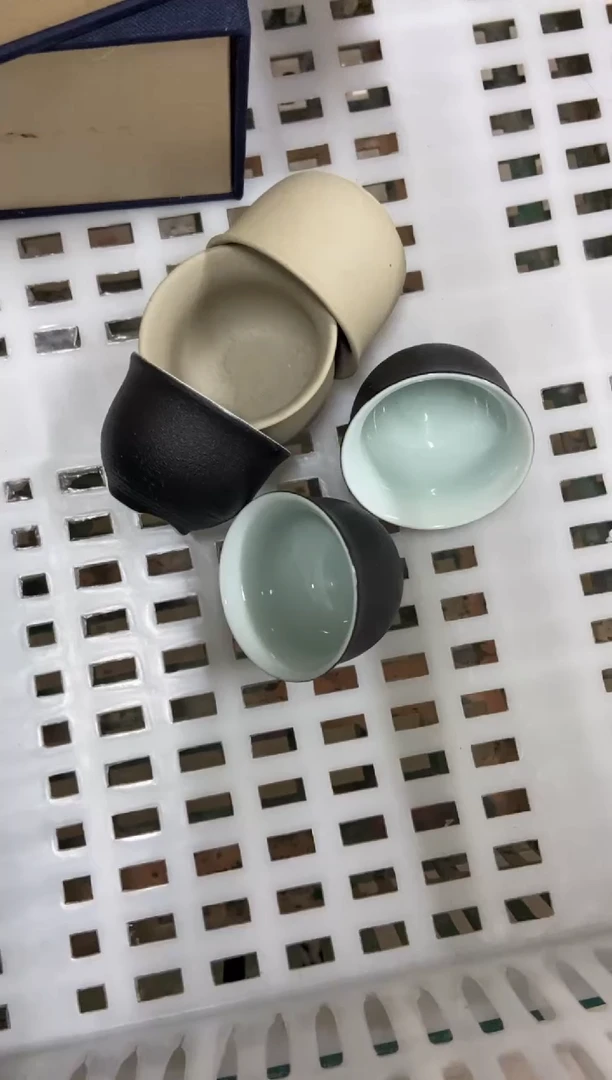 无运费险有瑕疵的摄影的产品有使用过的痕迹有点脏介意勿拍