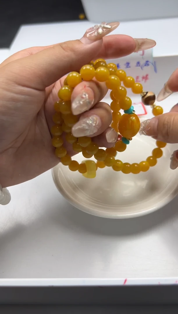 未镶嵌颈饰蜜蜡w2613鸡油黄蜜蜡8mm*成品*1条