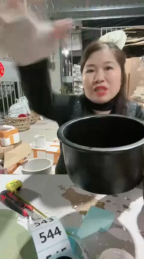 【闪购商品】120瑕疵2.0黑锅不带盖，，