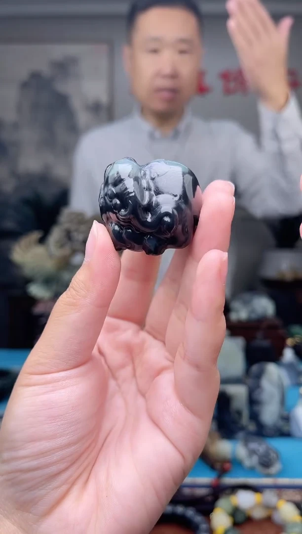 未镶嵌和田玉挂件1