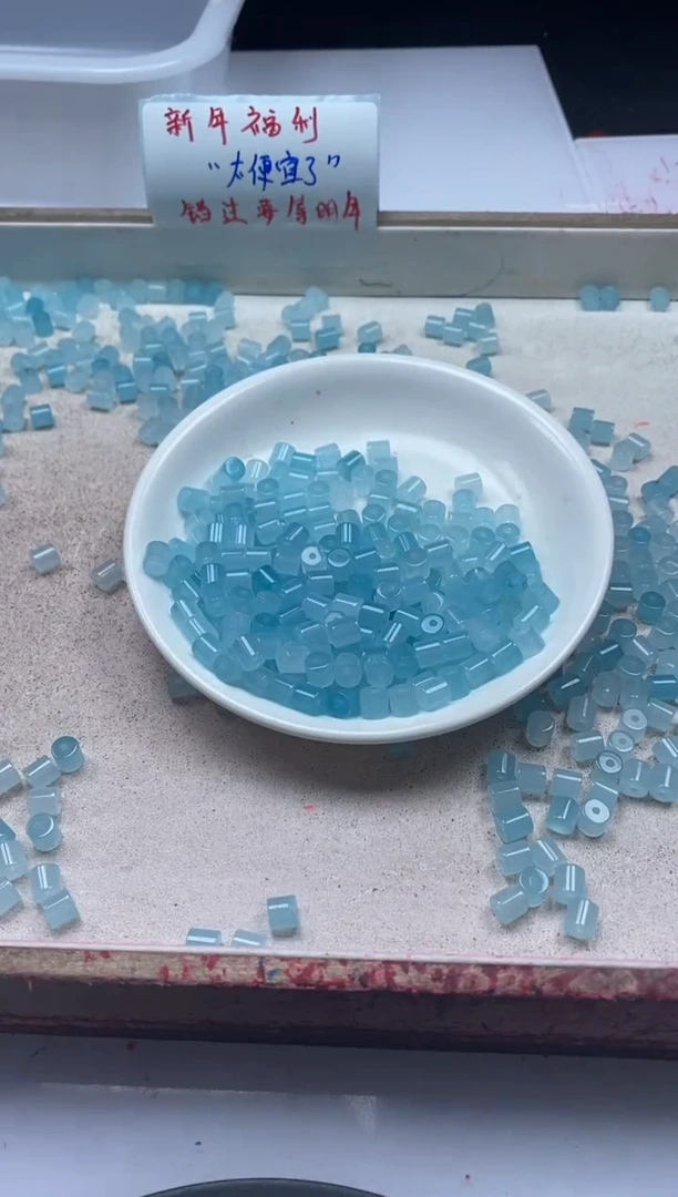 【闪购商品】玛瑙/玉髓颈饰未镶嵌w2265海蓝宝桶珠5*5mm*30颗