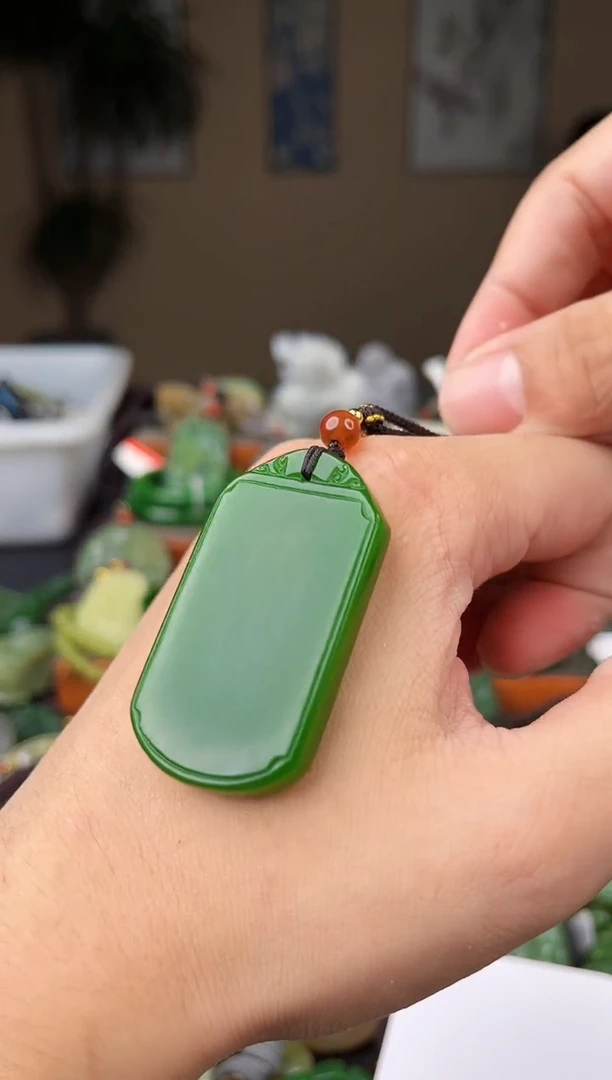 玉未镶嵌  拍一发一