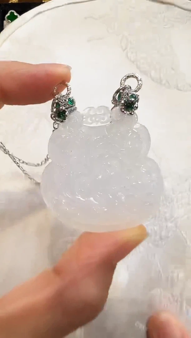 颈饰未镶嵌翡翠国风