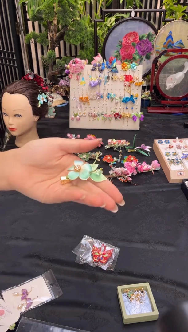 织绣背**果非遗手工苏绣饰品