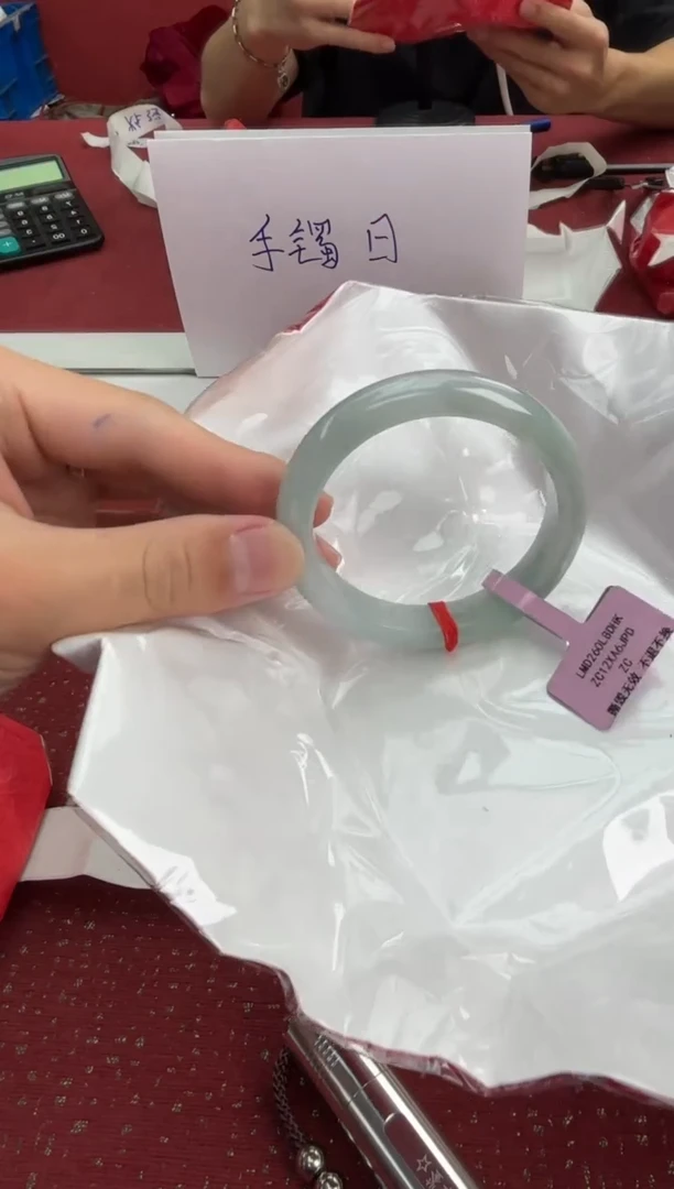 翡翠手镯未镶嵌31手镯