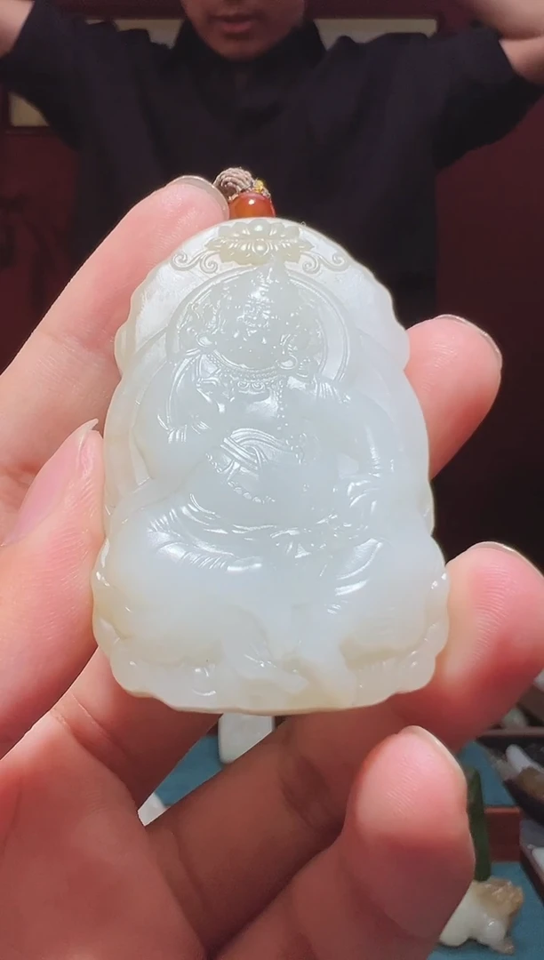 和田玉未镶嵌吊坠(不含链)1