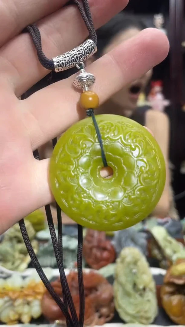 岫玉未镶嵌吊坠·多样性发货*拍一发一