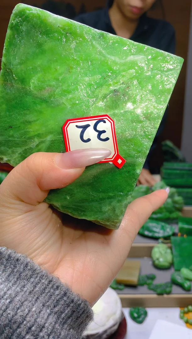 【闪购商品】和田玉（碧玉）珠宝半成品未镶嵌1