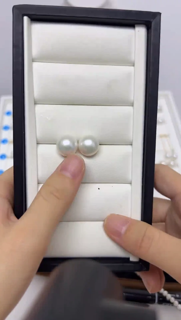 银S925镶嵌耳钉淡水珍珠夏*QY03-50-冷白光近正圆微瑕12-13mm