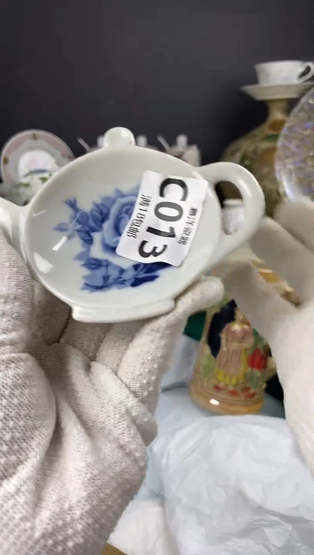 点关注，亮灯牌，满18包邮，感谢