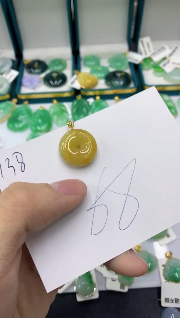 【闪购商品】翡翠颈饰18K金镶嵌11111111111