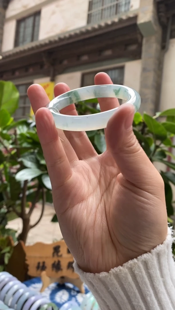 未镶嵌手镯（圆镯）翡翠55圆条