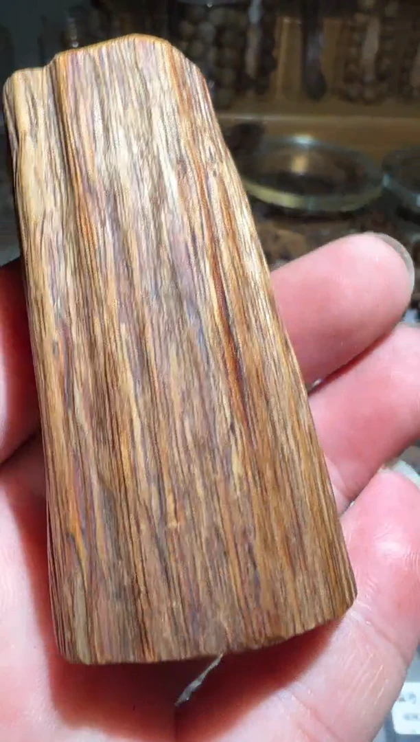 沉香碎屑沉香马泥涝16克