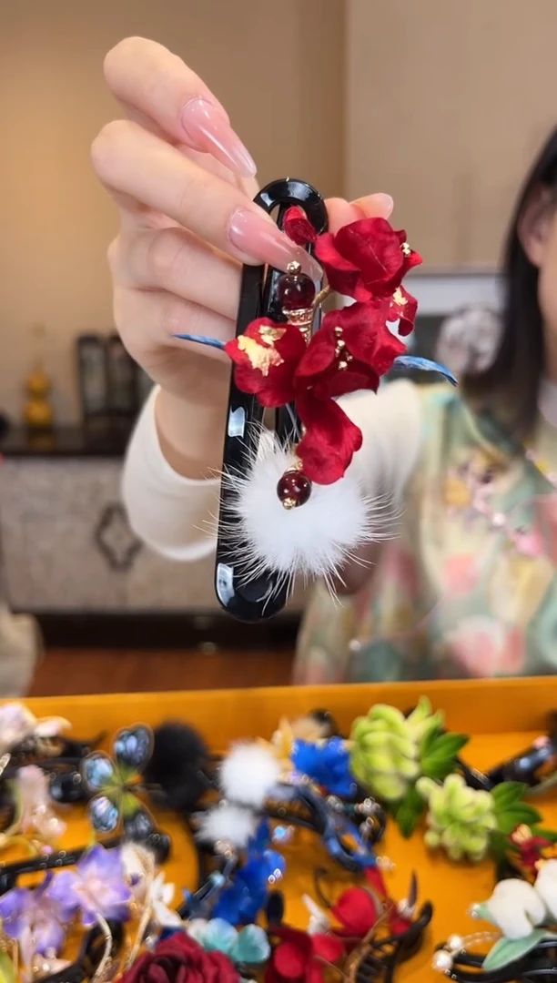 刺绣非遗绒花（发饰）