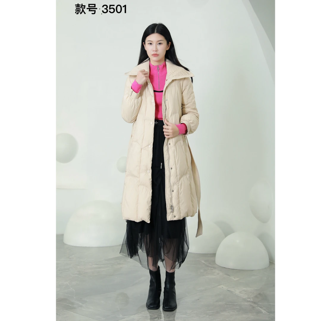 【钟意宠粉 】3501米色长款羽绒服