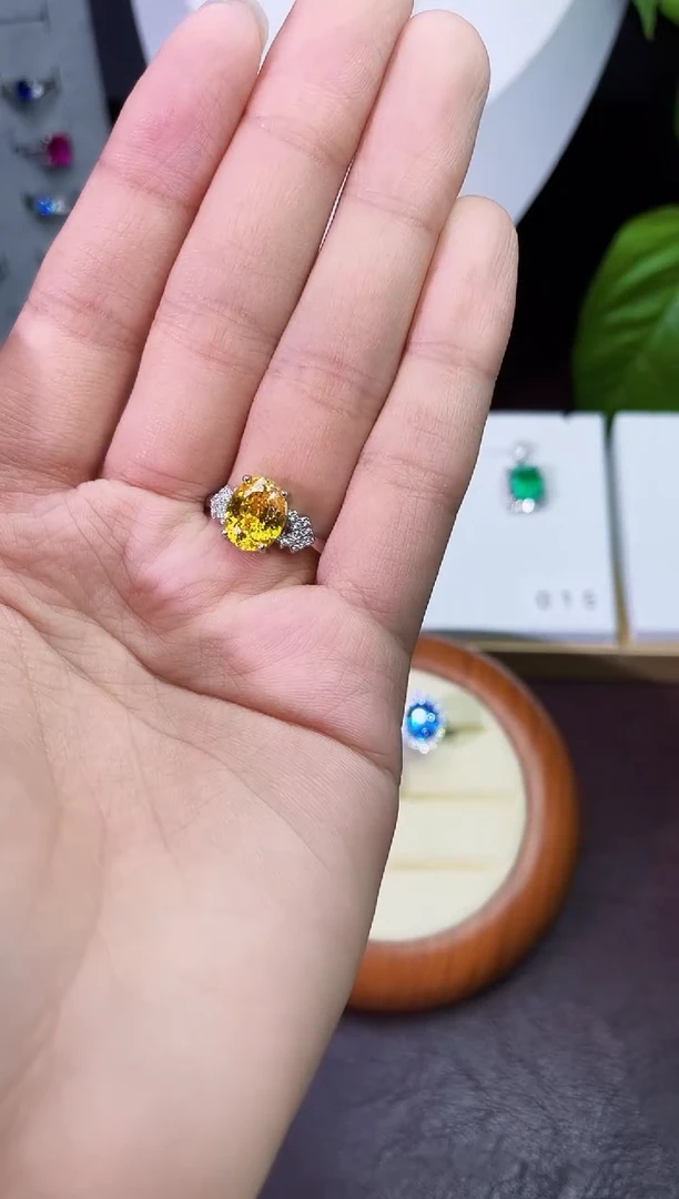 合金合成钻石金丝雀戒指