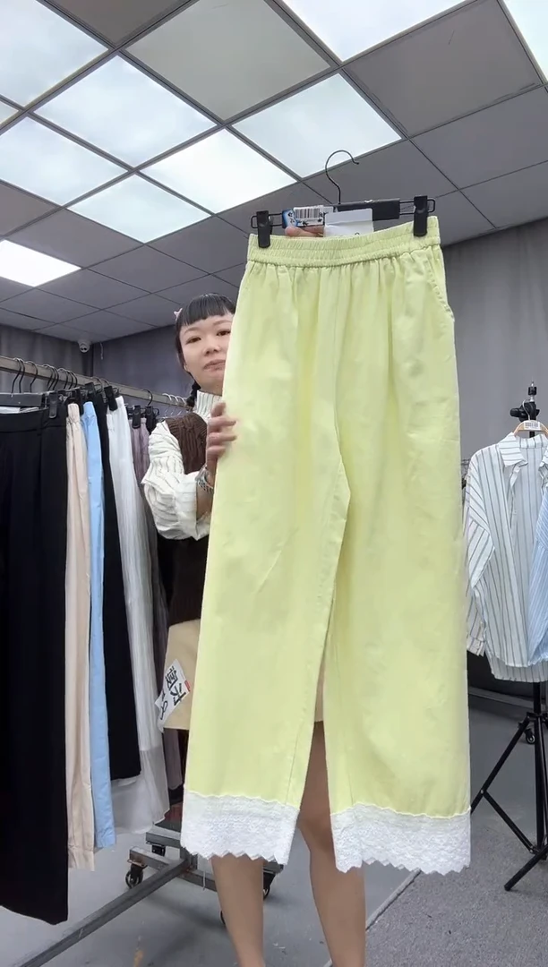 大哥家漂亮衣服漂亮颜色