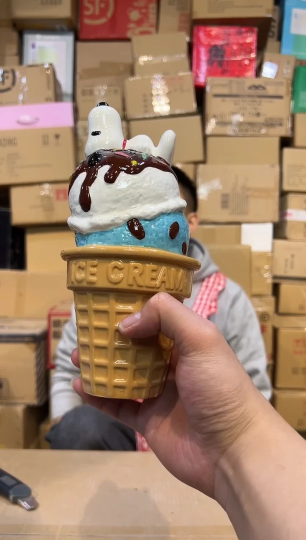 【闪购商品】杯大号史努比甜筒冰淇淋