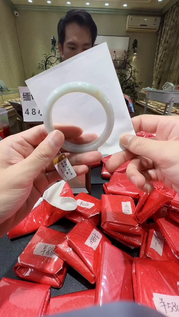 未镶嵌手镯翡翠缅甸天然翡翠A货手镯
