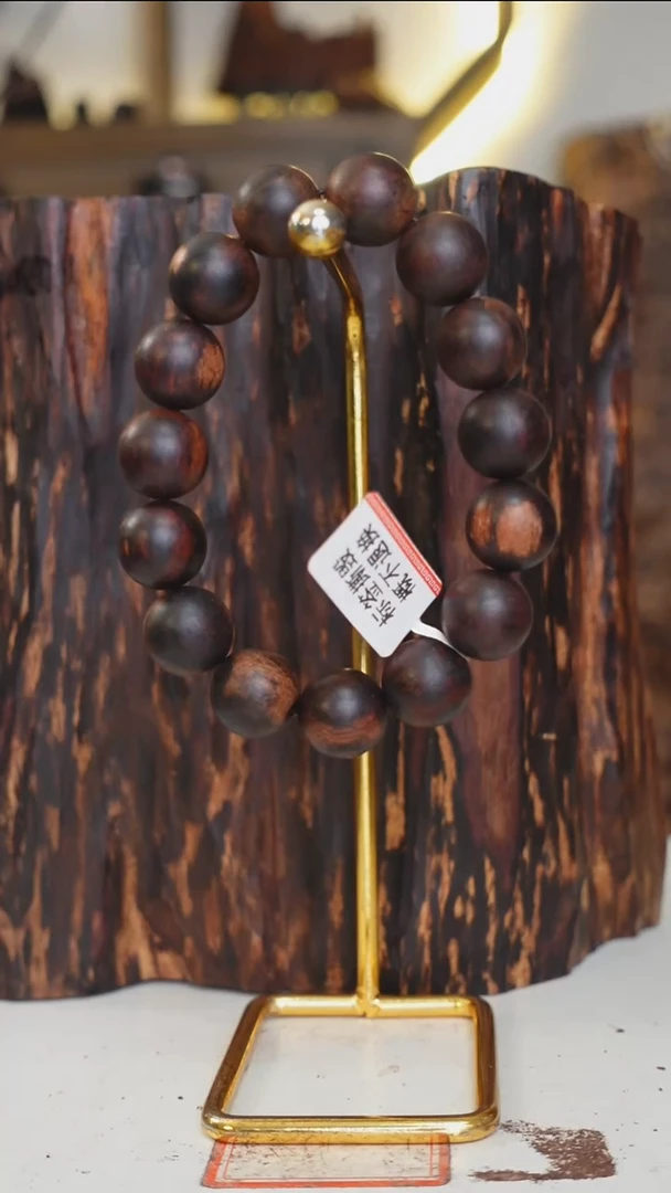 藤类海南降真香小叶1.5高货硬油单圈31g沉水级