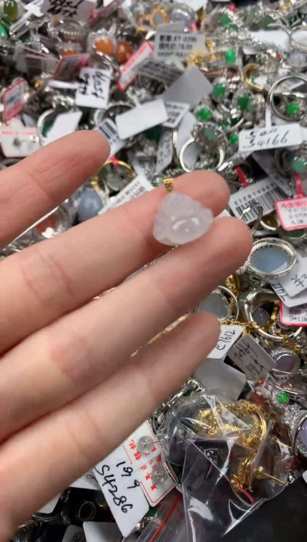 18K金镶嵌戒指翡翠222    1