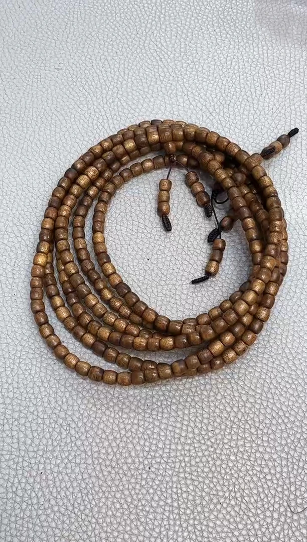 沉香手串棋楠命根子老型约0.7多圈多样性发其一