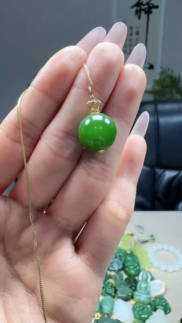 吊坠(不含链)18K金镶嵌和田玉1