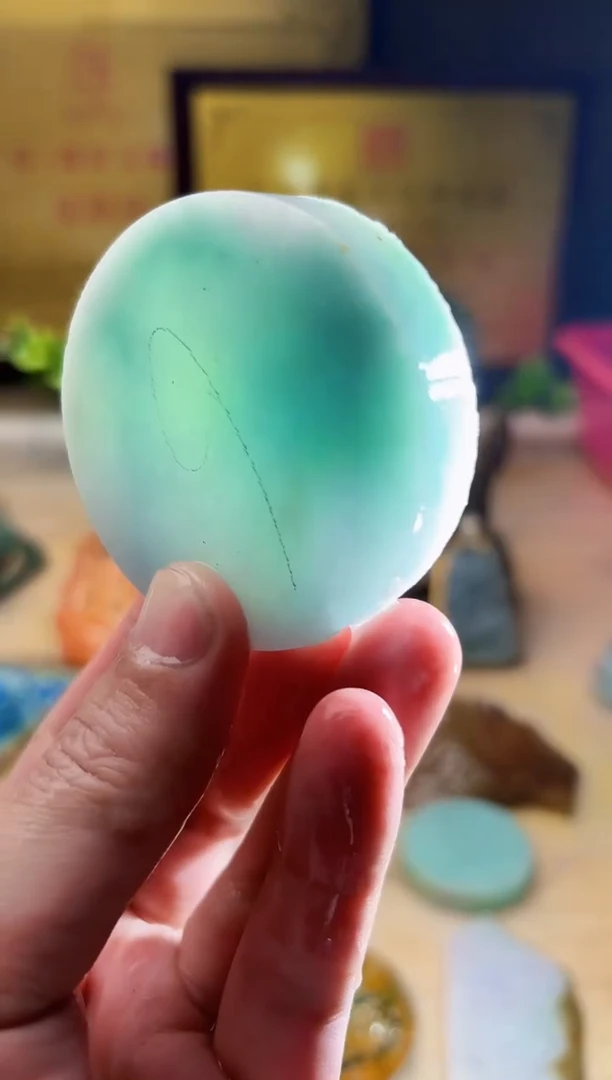 翡翠挂件未镶嵌A货张麦9648