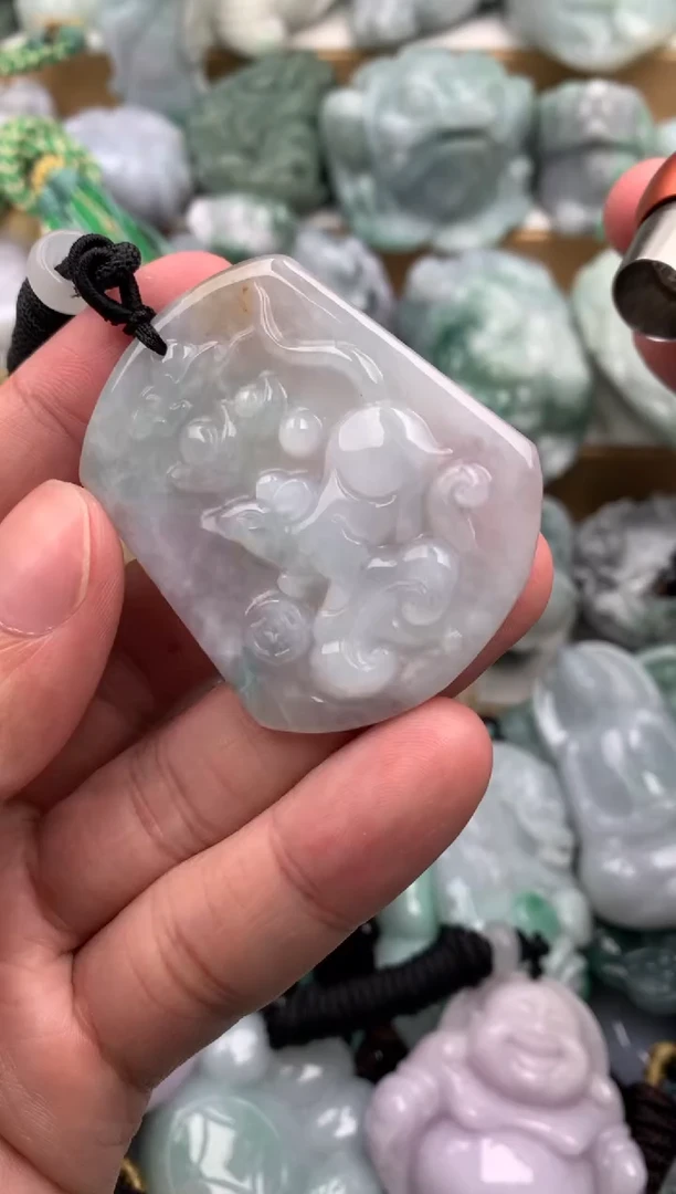 吊坠(不含链)未镶嵌翡翠1
