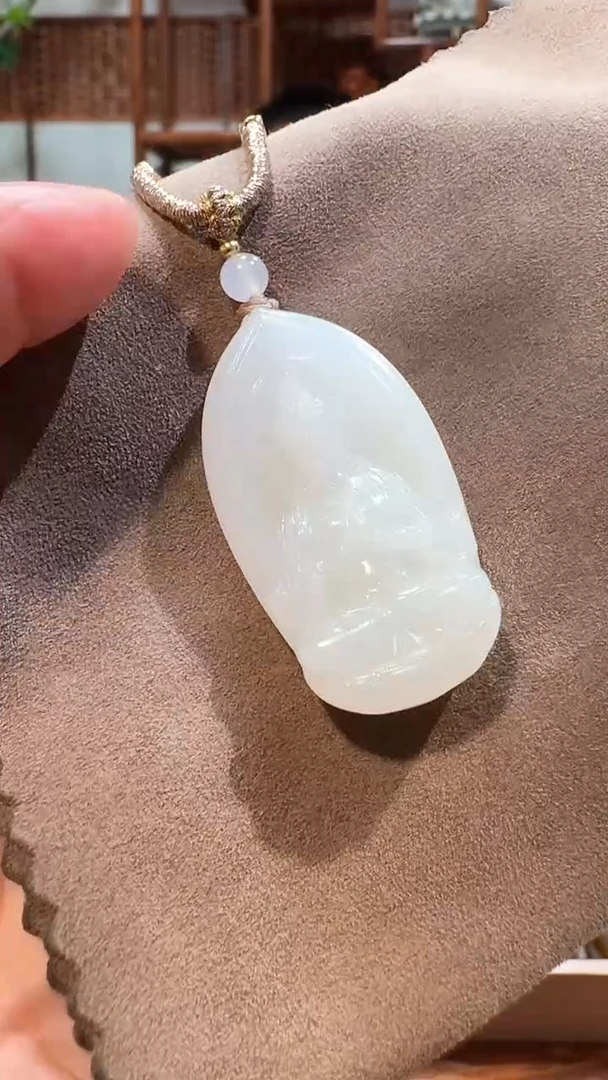 【闪购商品】和田玉吊坠未镶嵌1375白玉观音