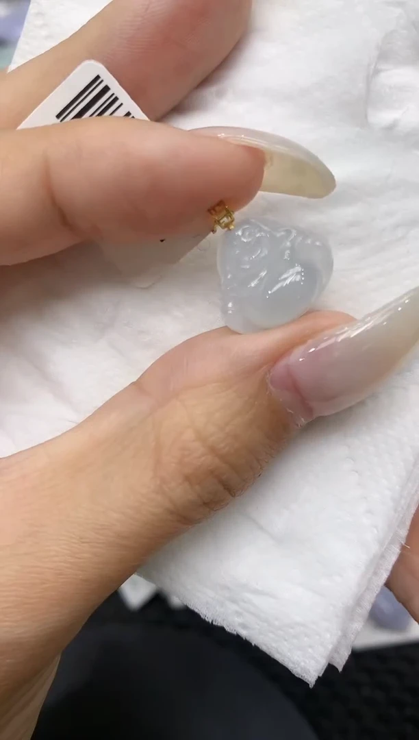 颈饰18K金镶嵌翡翠1