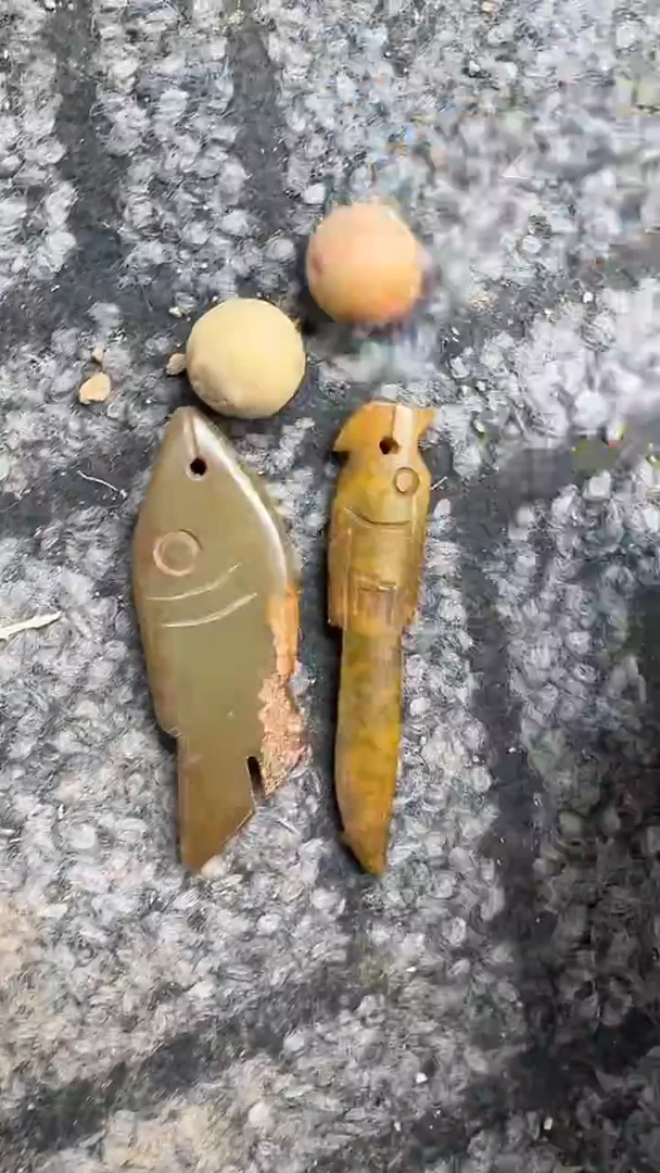 未镶嵌和田玉摆件1