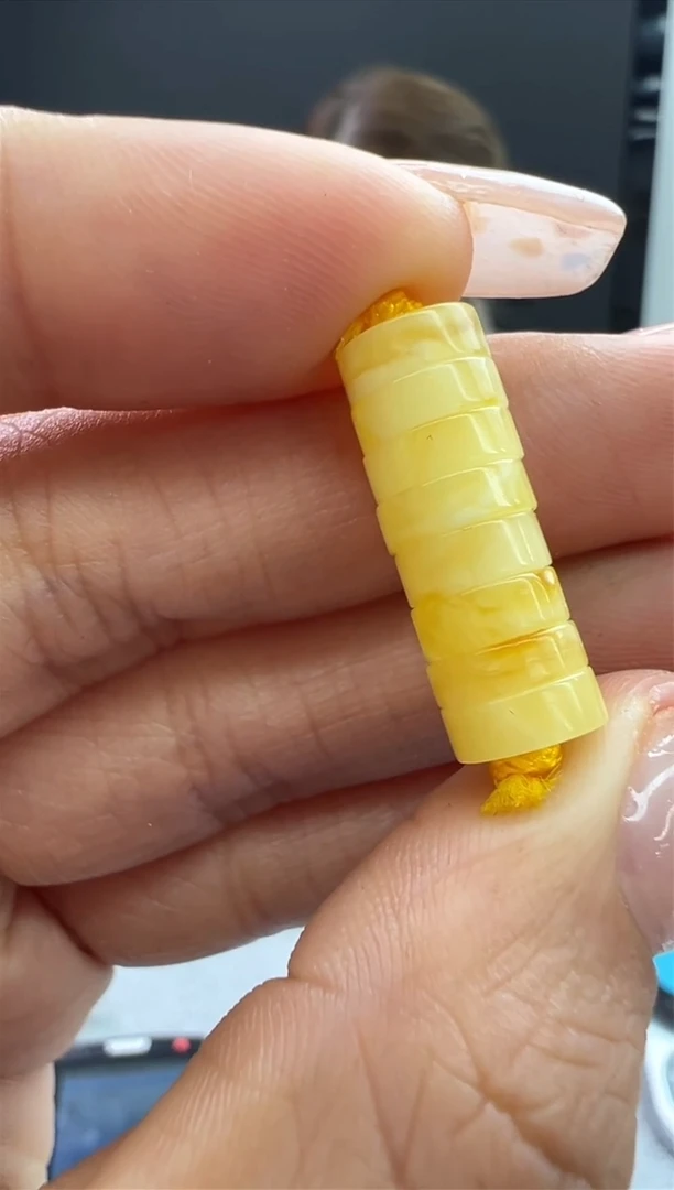 【闪购商品】琥珀颈饰未镶嵌106秒拍号7mm