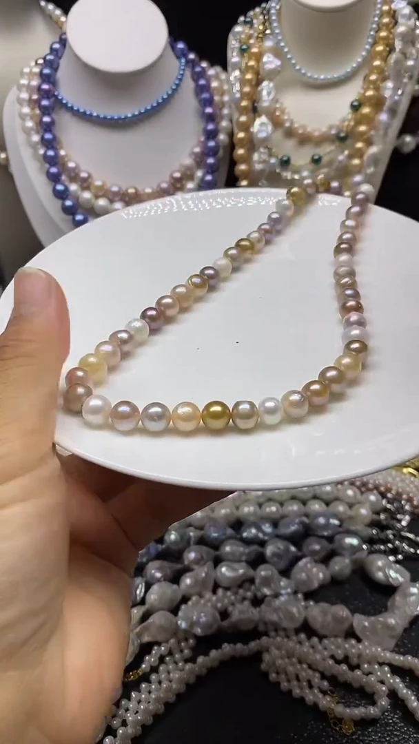 颈饰未镶嵌淡水珍珠多人