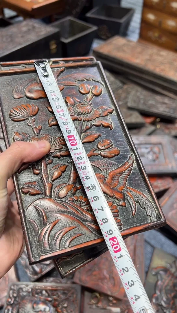 木怎**样紫檀雕刻一物一拍