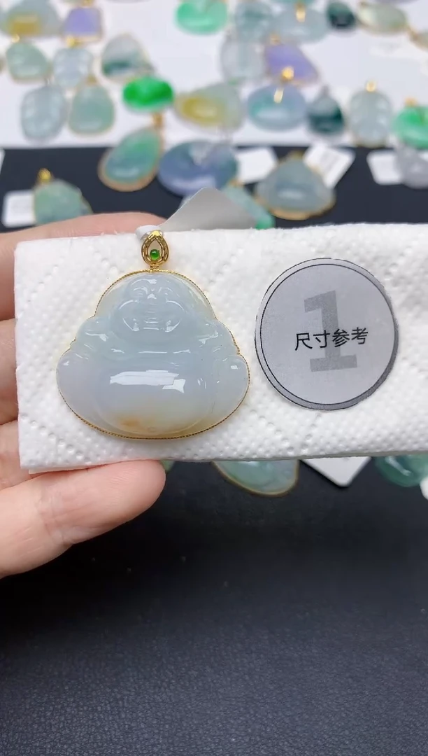 翡翠18K金镶嵌颈饰天然缅甸A货翡翠