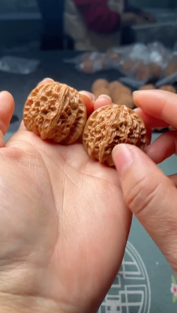 把件文玩核桃w201白狮子  37尺