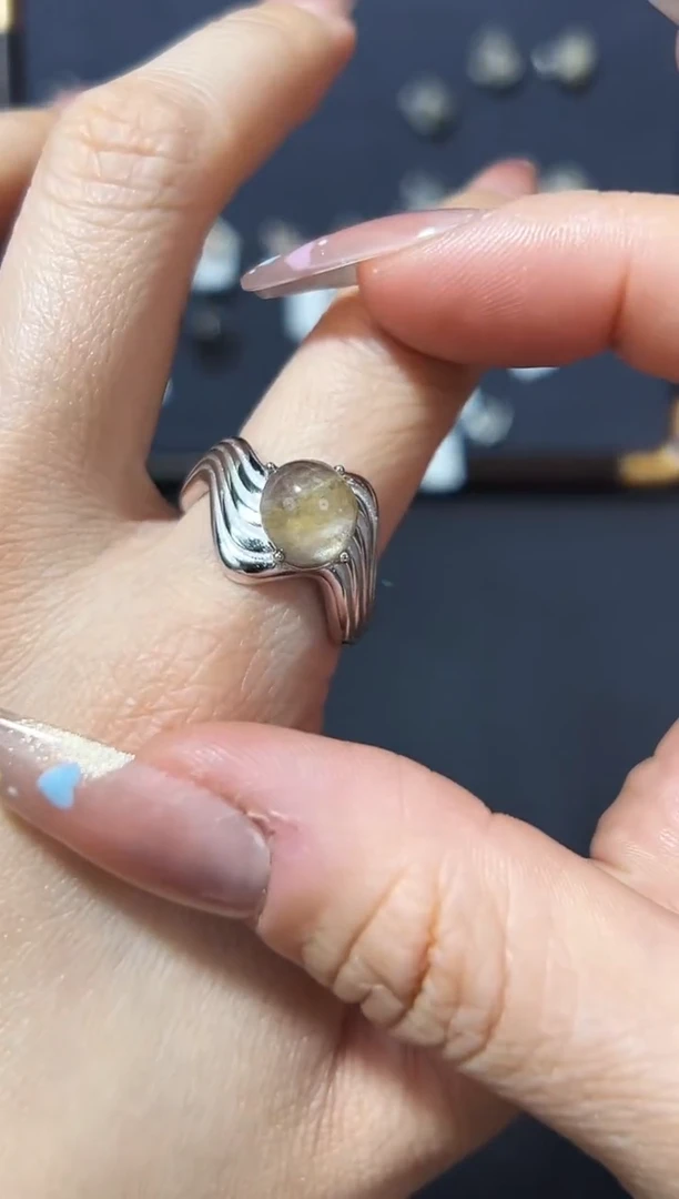 【闪购商品】水晶戒指银S925镶嵌发一（44）