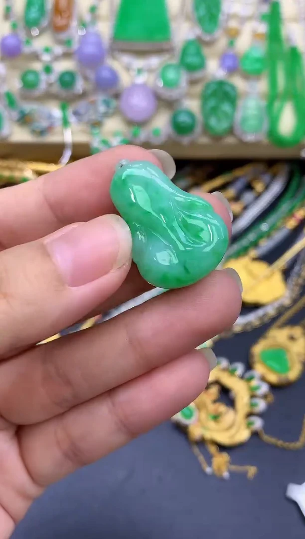 颈饰未镶嵌翡翠384-中国好珍宝