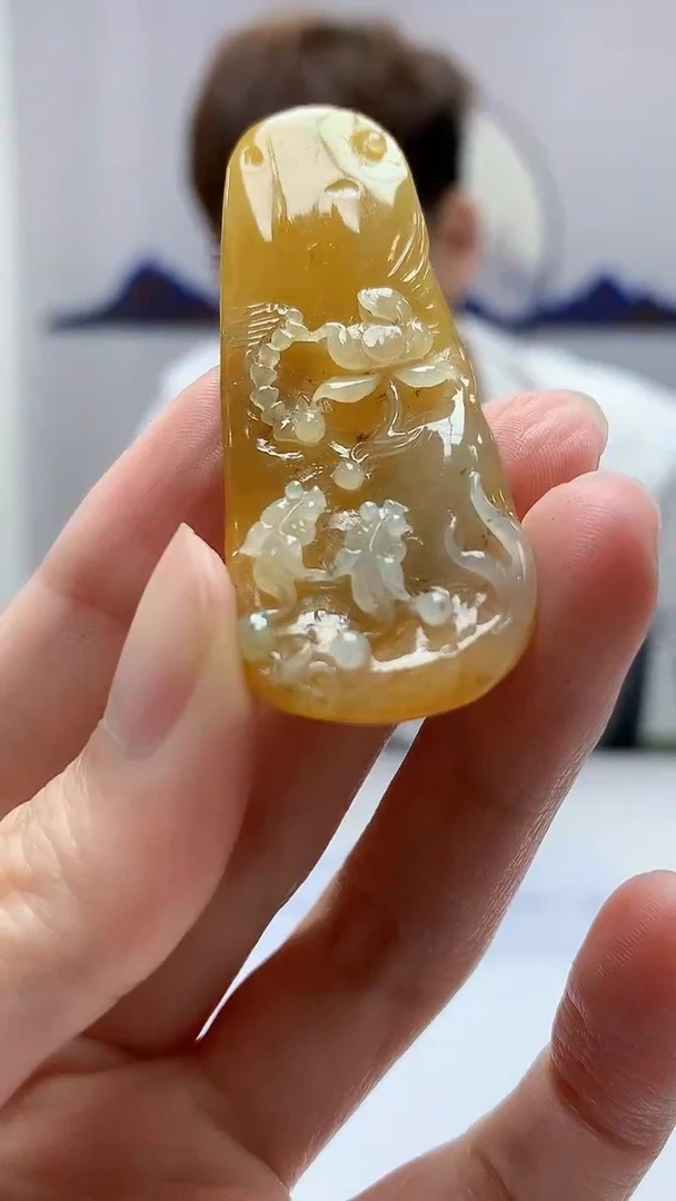 【闪购商品】定制翡翠未镶嵌4868zm-毛货挂件荷叶鱼169