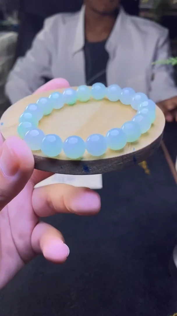 定制翡翠未镶嵌天然缅甸A货翡翠，多样性发货，拍一发一