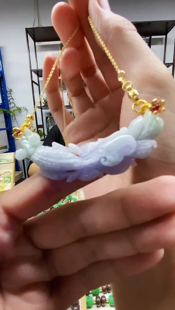 颈饰未镶嵌翡翠吊坠