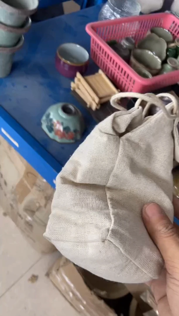 杯无运费险有瑕疵的摄影的产品有使用过的痕迹有点脏介意勿拍