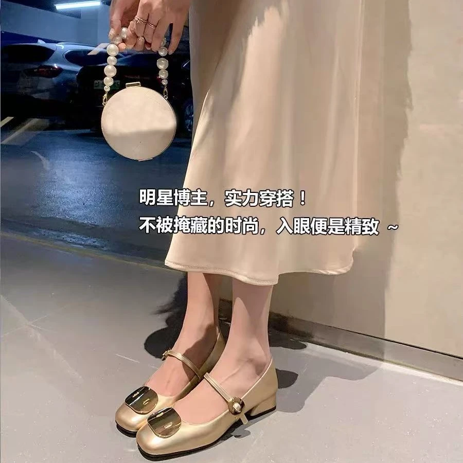 2025新款气质百搭平底猪鼻孔单鞋女玛丽珍鞋单鞋F1000