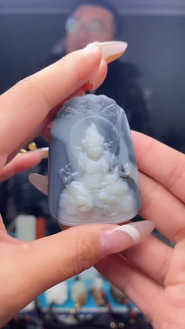 未镶嵌和田玉挂件1