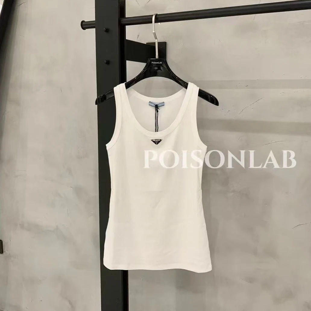 全新未使用 Prada/普拉达 白色金属三角标Logo工字背心/PoisonLab