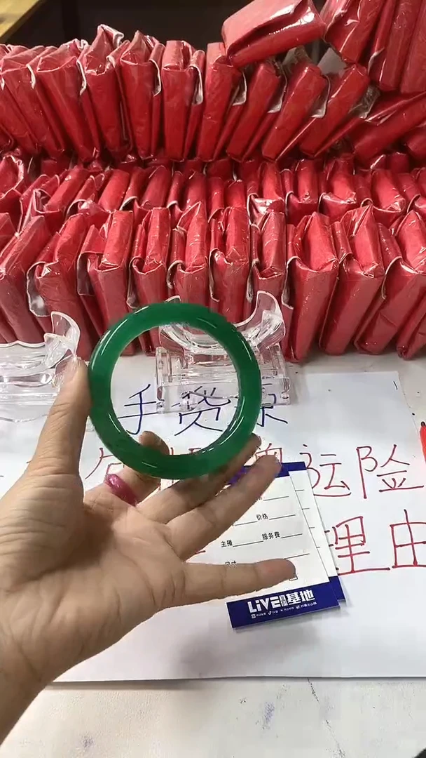 流行美曼德勒真实好看直播间B119