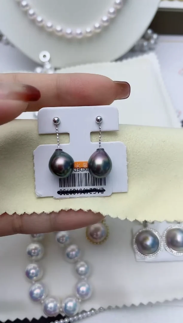 【闪购商品】海水珍珠耳饰18K金镶嵌W93